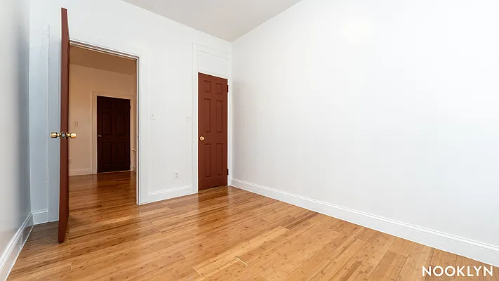 Rented by Nooklyn NYC LLC | media 12