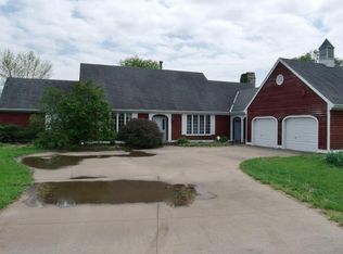 1507 200th St, Hiawatha, KS 66434