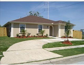 5th image of 4962 Meadowbank Dr