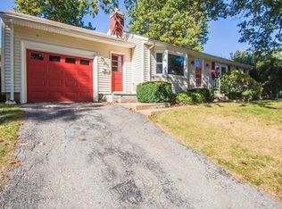 7 Ledyard Rd, Paxton, MA 01612