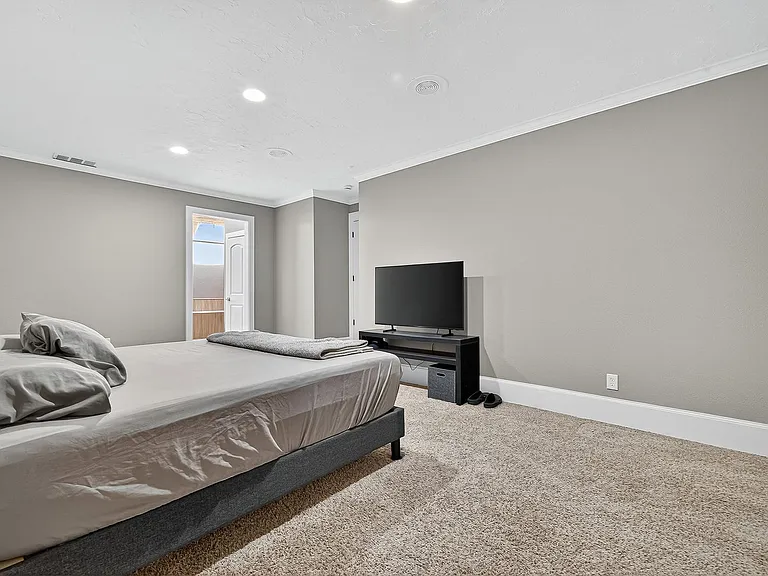 5815 Green Terrace Ln — Photo 26