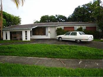 2nd image of 7701 SW 100th Ave