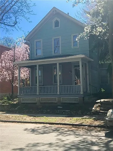 85 Richmond St #3 Photo 1