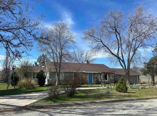 18461 Santa Anita St, Tehachapi, CA 93561