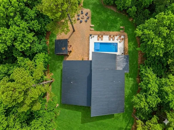 254 S Spruce Trl, Broken Bow, OK 74728