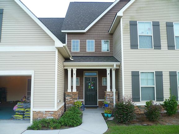 Front Entry Way