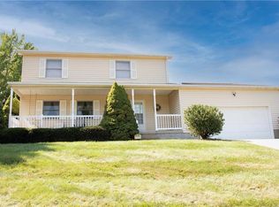 1420 Coty Dr SW, Canton, OH 44706