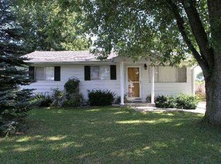 1939 Doris Ave, Cahokia, IL 62206