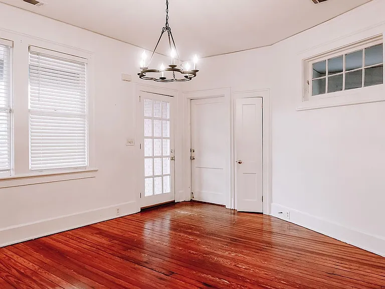 20 W 40th St #20 — Photo 10