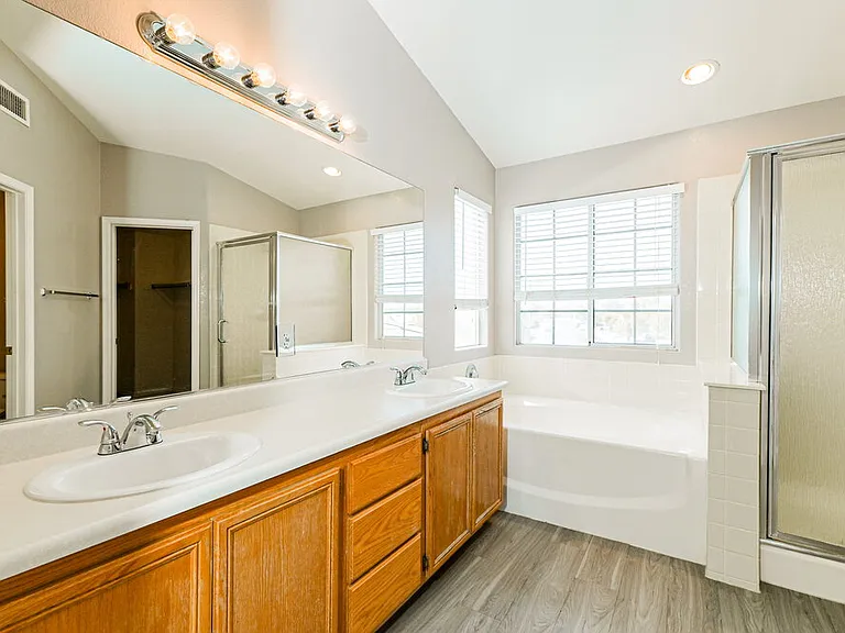 1096 Pincay Dr — Photo 13
