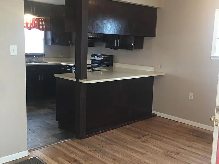614 Terrace Dr — Photo 4