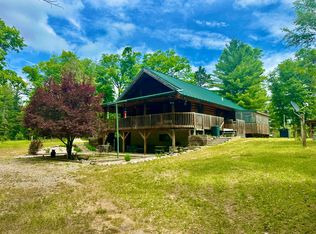 1821 Dennis Trl, Grayling, MI 49738