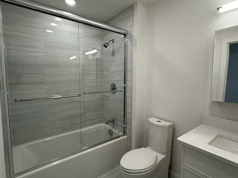 157 Everett St #306E — Photo 18