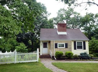 35 Willow Ave, Somerset, NJ 08873