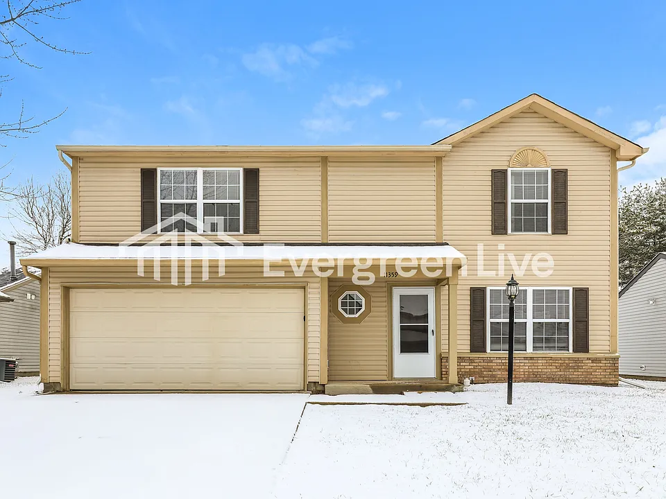 11359 Shady Hollow Ln
