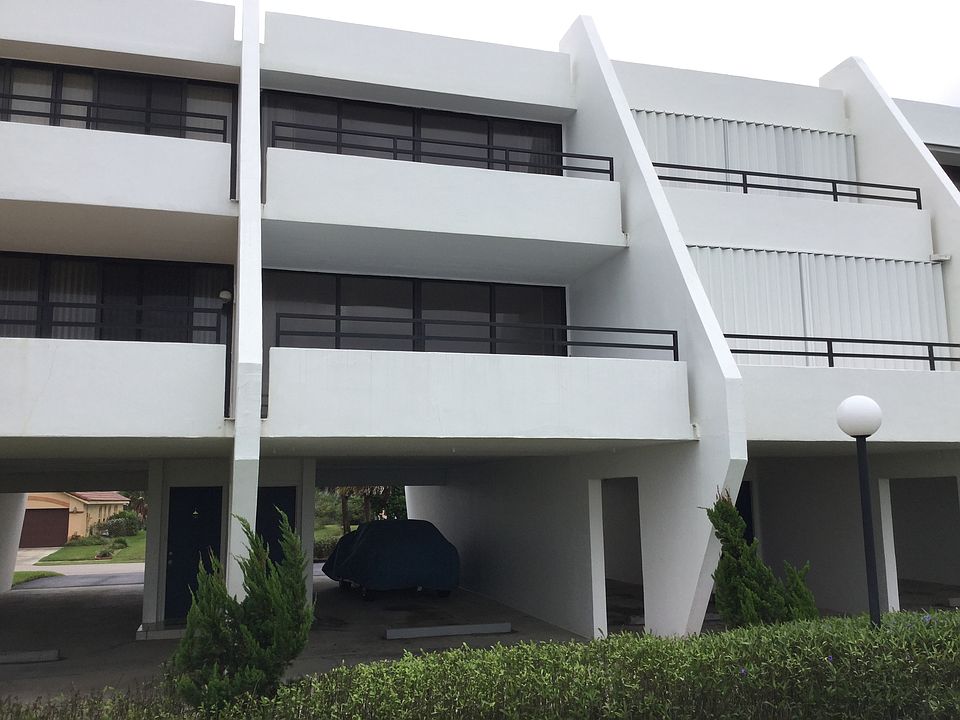 Two car parking under unit