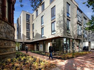 8 Beech St #212, Cambridge, MA 02140