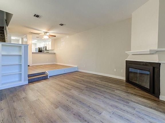 5th image of 7122 Wood Hollow Dr APT 50