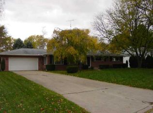 1964 Woodlore Dr, Toledo, OH 43614