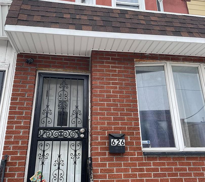 1st image of 626 E Ontario St