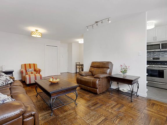 3rd image of 230 Jay St APT 10A