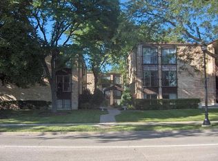 1970 Cherry Ln APT 108, Northbrook, IL