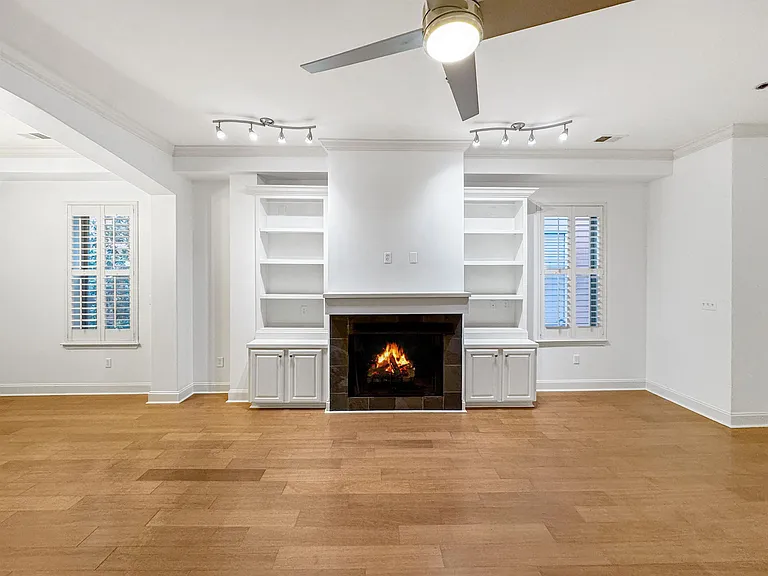 510 Cityhouse Ct #204 — Photo 15
