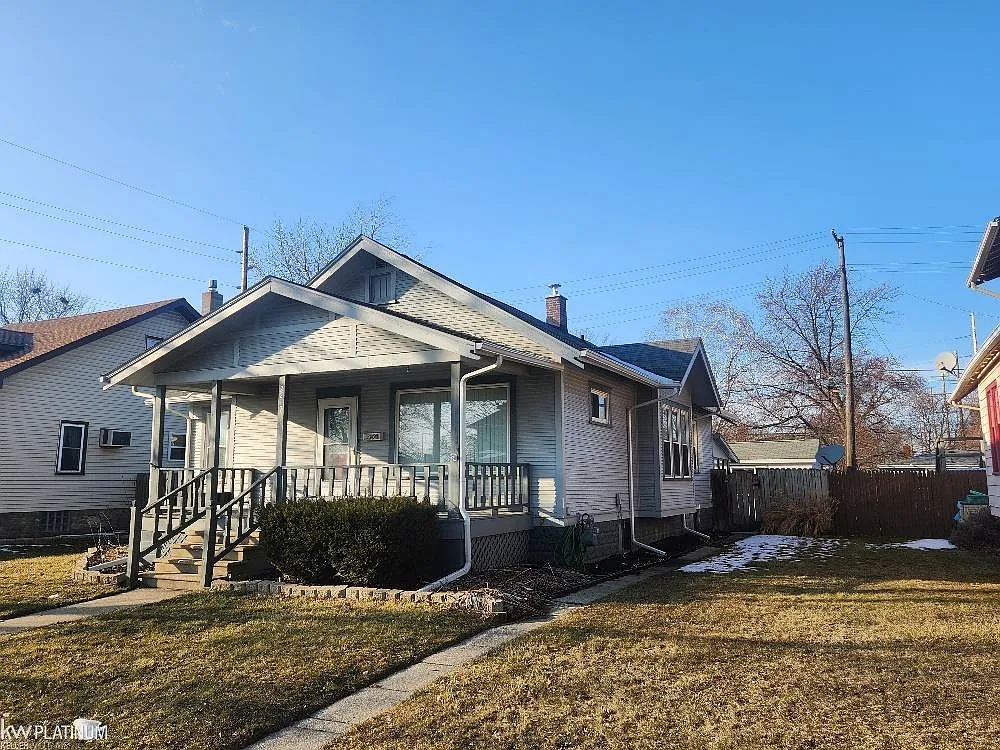 2219 Griswold St photo 1