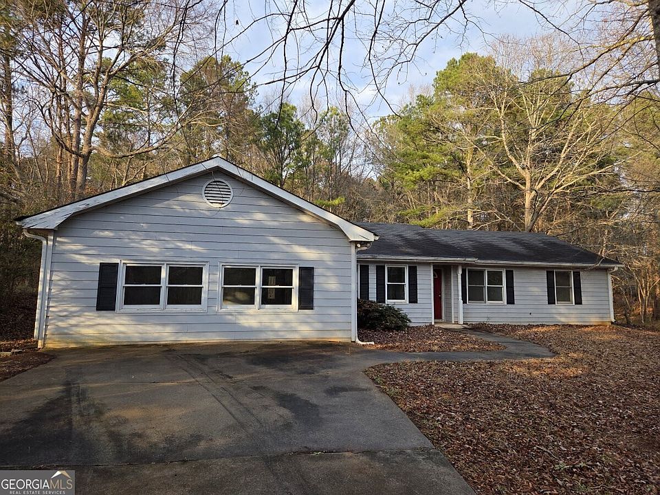 1st image of 100 Willow Shoals Dr