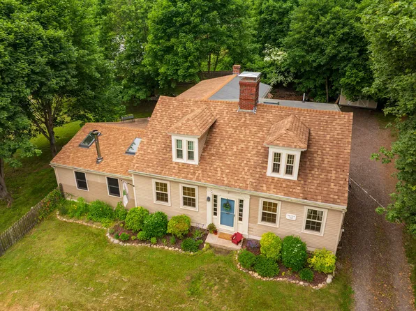 236 Old Road, Eliot, ME 03903