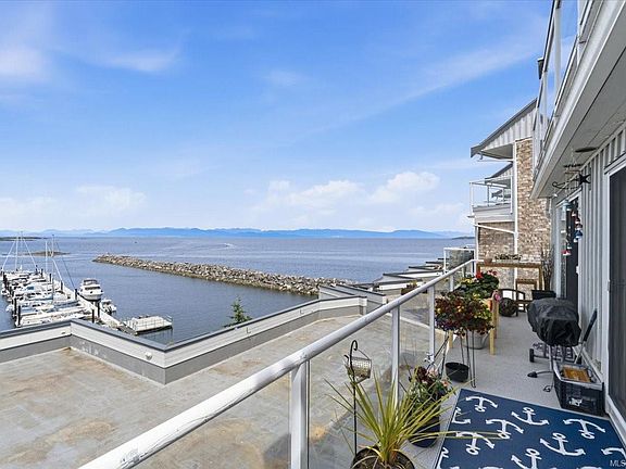 2nd image of 3555 Outrigger Rd #405