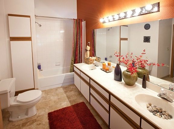 4th image of 2429 Sumac Way