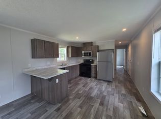 39 Canary Hill Dr #290, Lake Orion, MI 48359