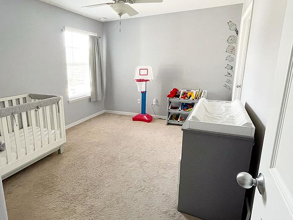 5th image of 9456 Tawnyberry St