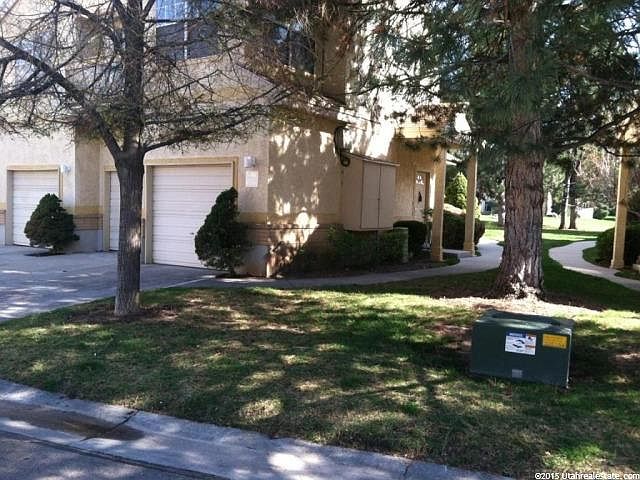 1st image of 600 E Briarsprings Cir