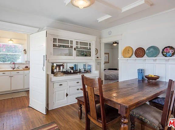 Dining Area Kitchen in view