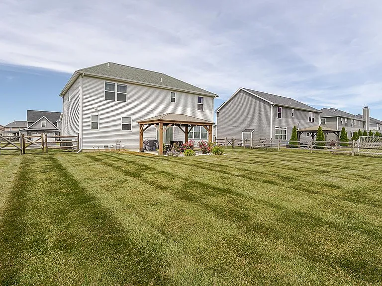 14825 Saddle Horn Dr — Photo 51
