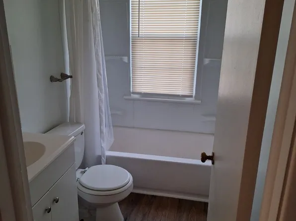 (undisclosed Address), Cleveland, OH 44120