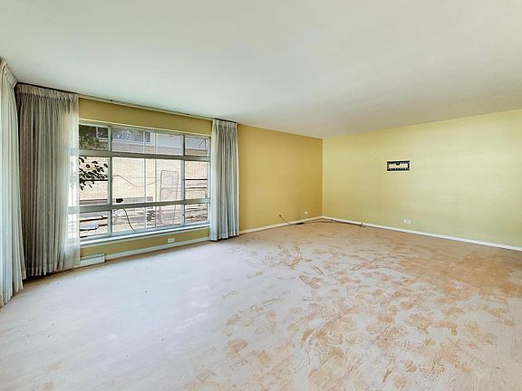 5th image of 3905 Sugar Loaf Ln