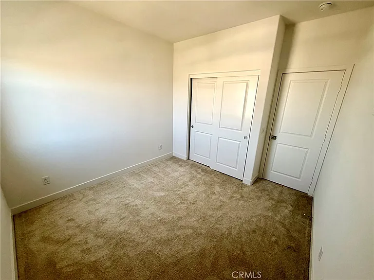 2048 Hollyleaf Ter — Photo 16