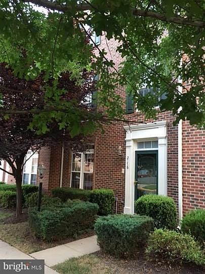 1st image of 2176 Abbottsbury Way #37