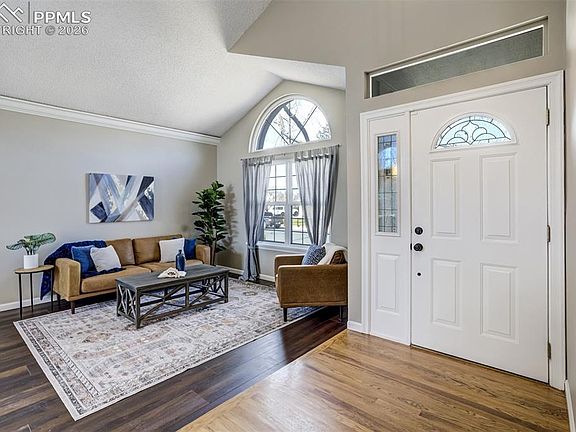 4th image of 3415 Birnamwood Dr