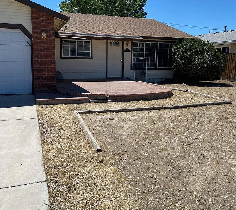203 Gordon Ln