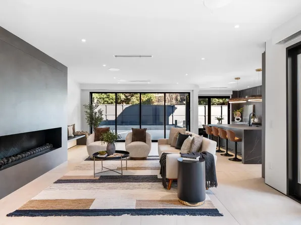 6243 Riverbank Cir, Stockton, CA 95219