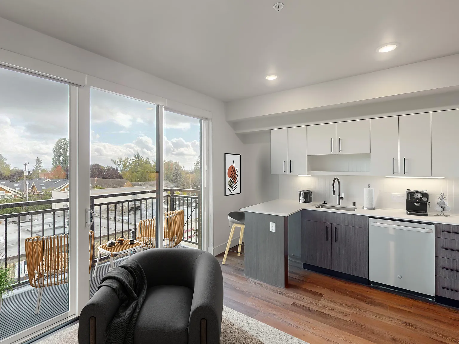 Capitol Hilltop Apartments — Photo 2