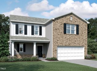 825 Kenyon Spring Dr, Zebulon, NC 27597