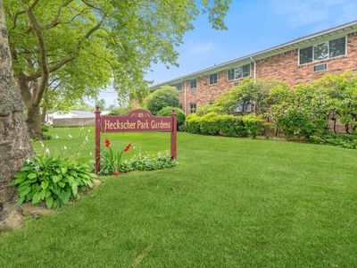 105 Prime Avenue #B7, Huntington, NY, 11743