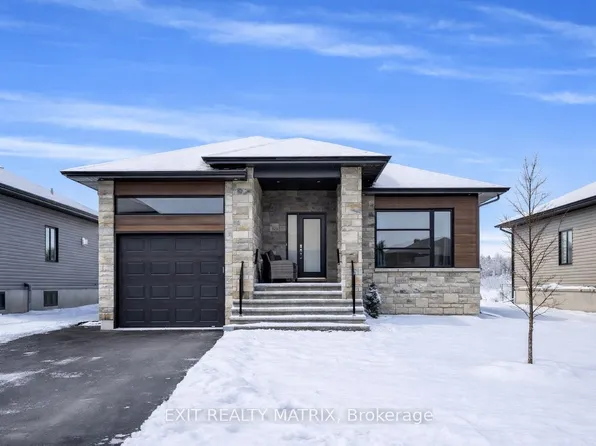 521 Barrage St, Casselman, ON K0A 1M0