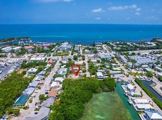 23 Ocean Ter, Marathon, FL 33050