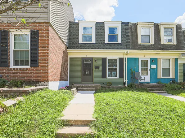 11 Pawleys Ct, Baltimore, MD 21236